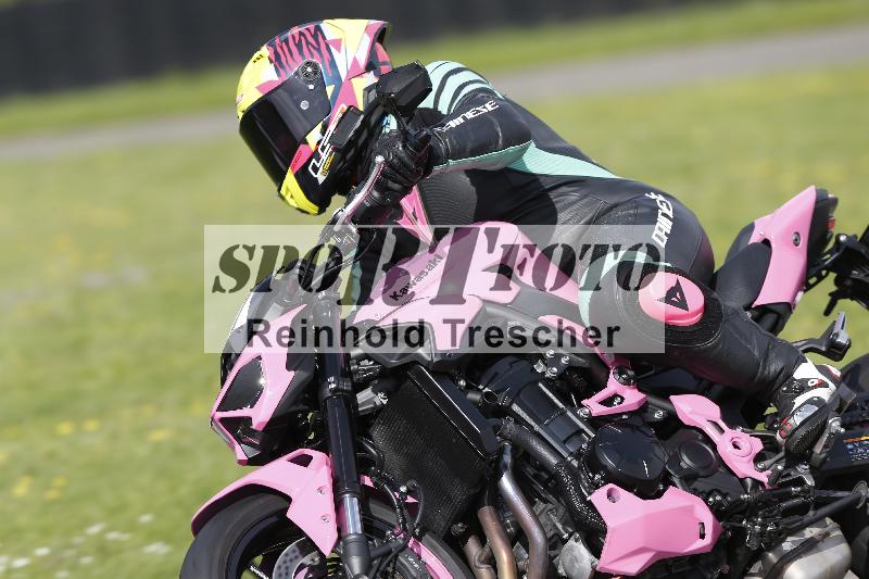 /Archiv-2025/53 16.09.2025 Track Day Domi Aegerter ADR/Gruppe gelb/47